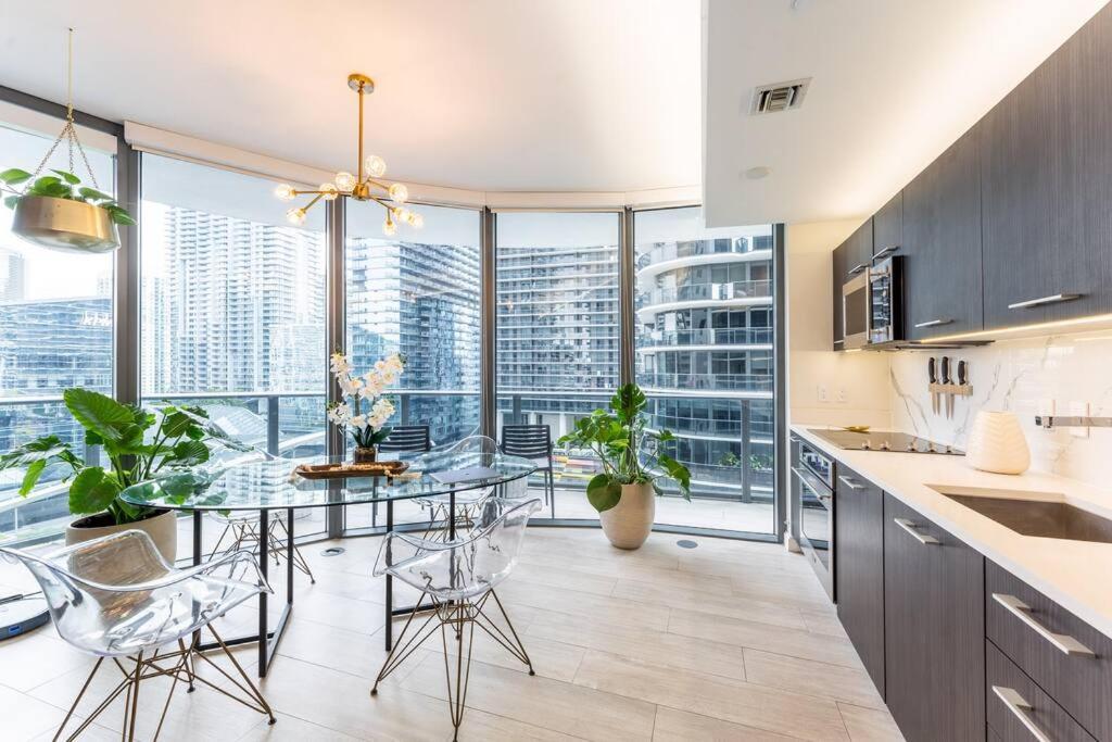 Luxurious Condo In Heart Of Brickell Майами Экстерьер фото